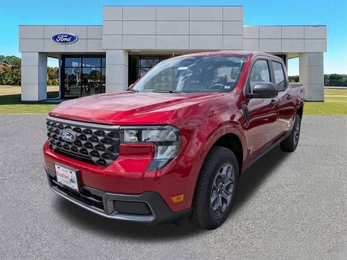 New 2026 Ford Maverick XLT FWD image 4