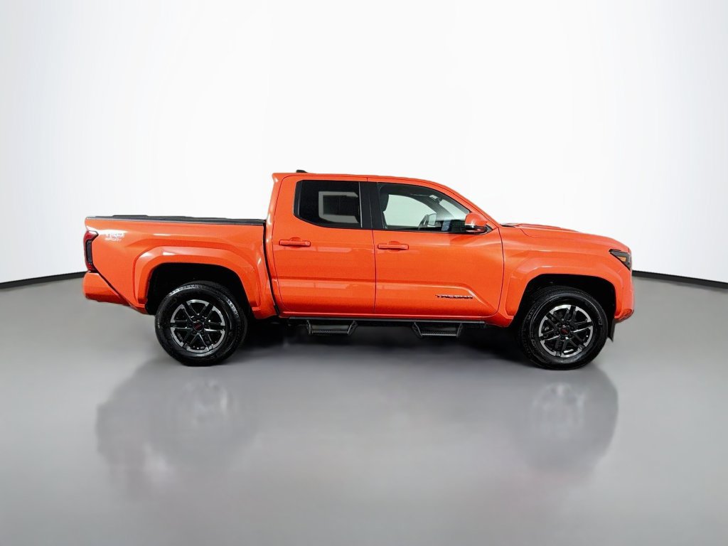 Used 2024 Toyota Tacoma TRD Sport w/ TRD Sport Upgrade Package RWD image 9