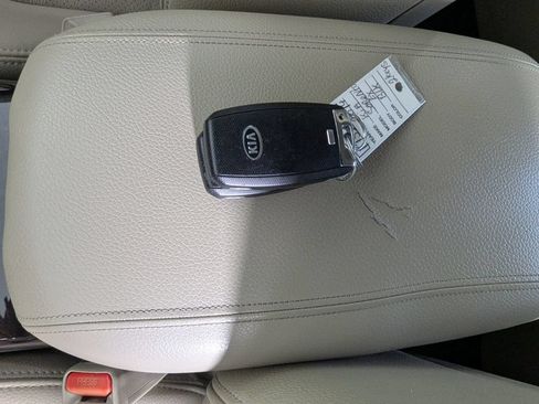 Used 2014 Kia Sorento EX FWD image 26