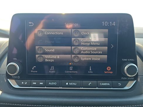Used 2024 Nissan Rogue S FWD image 22