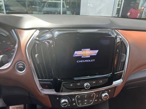 Used 2020 Chevrolet Traverse High Country w/ LPO, Floor Liner Package AWD/4WD image 13