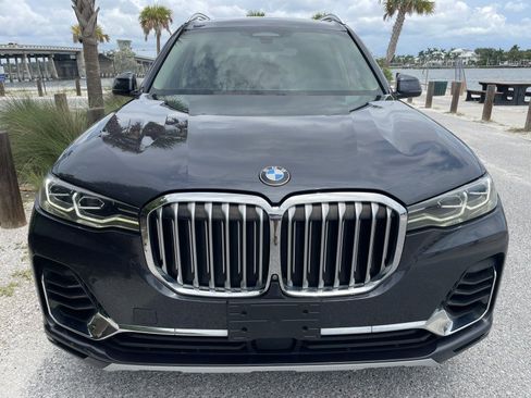 Used 2019 BMW X7 xDrive50i w/ Premium Package AWD/4WD image 4