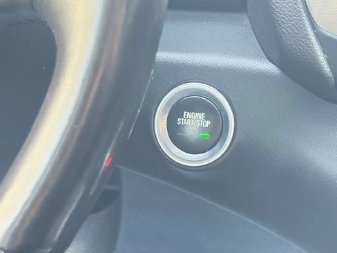 Used 2019 GMC Terrain Denali w/ Advanced Safety Package AWD/4WD image 26
