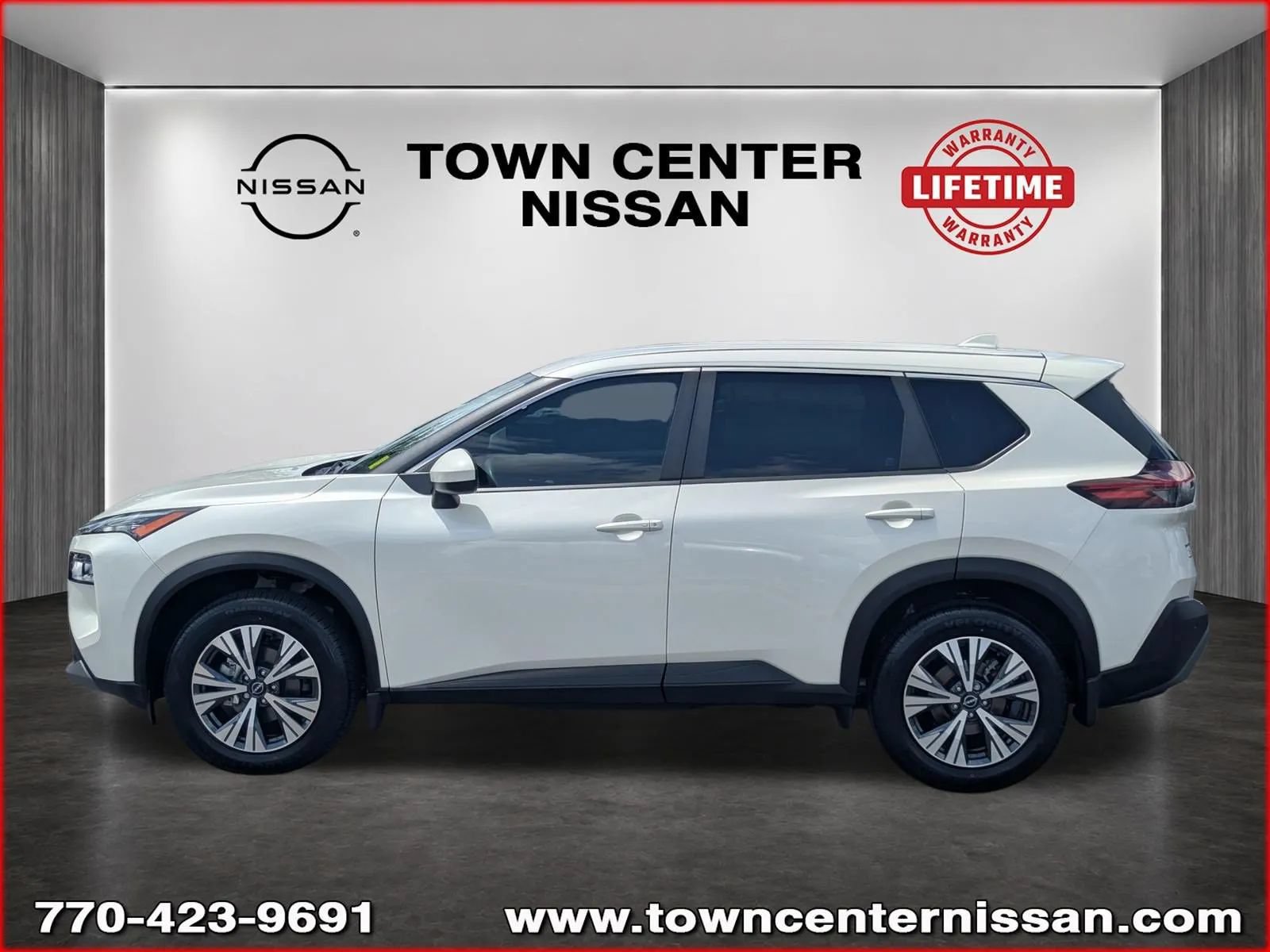 Certified 2023 Nissan Rogue SV FWD image 4