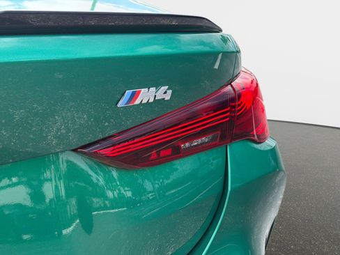 Used 2026 BMW M4 Coupe w/ Executive Package RWD image 17