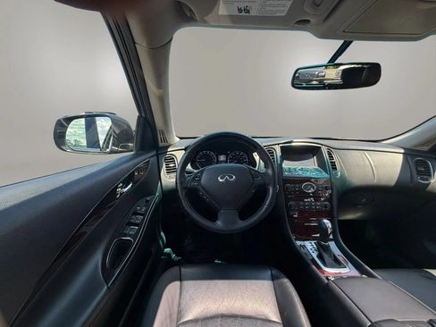Used 2016 INFINITI QX50 AWD w/ Premium Plus Package image 39