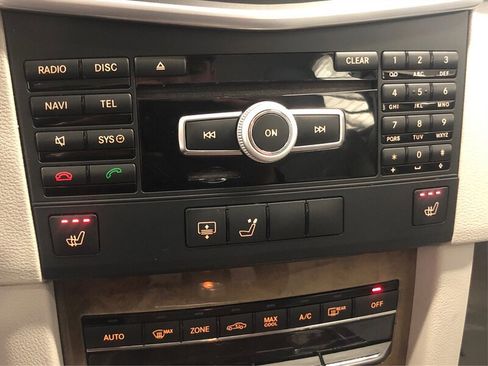 Used 2012 Mercedes-Benz E 350 E 350 image 26