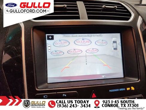 Used 2017 Ford Explorer Limited image 25