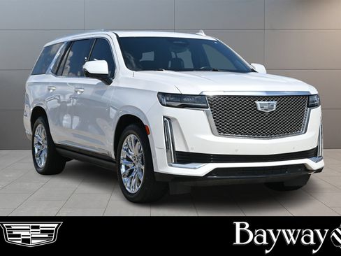 Used 2021 Cadillac Escalade Premium Luxury Platinum AWD/4WD image 4