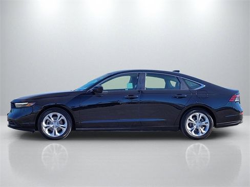 Used 2025 Honda Accord LX image 7