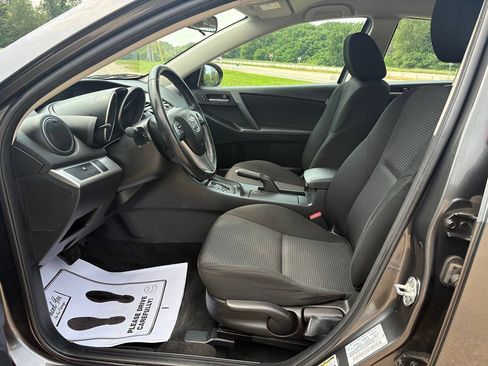 Used 2013 MAZDA MAZDA3 i Touring FWD image 7