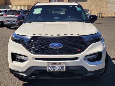 Used 2024 Ford Explorer ST w/ Equipment Group 401A AWD/4WD image 3