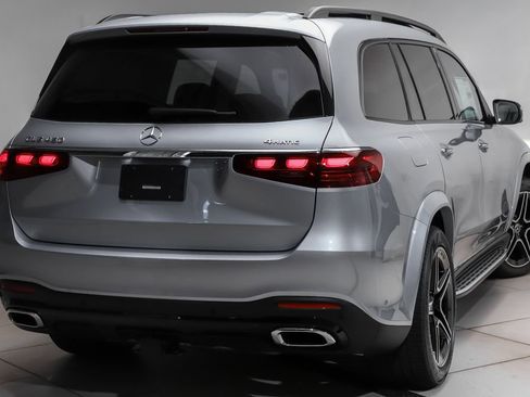 New 2026 Mercedes-Benz GLS 450 4MATIC image 22