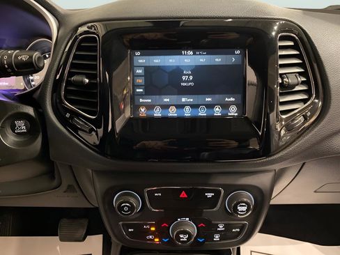 Used 2019 Jeep Compass Altitude image 13