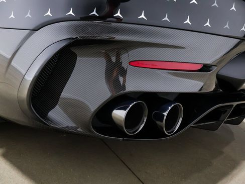 Used 2021 Mercedes-Benz AMG GT Black Series image 74