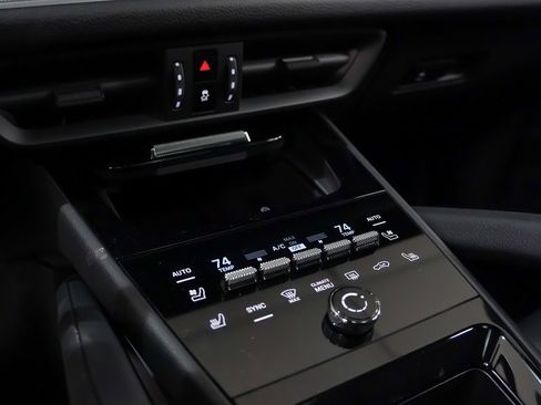 New 2026 Porsche Cayenne S image 32