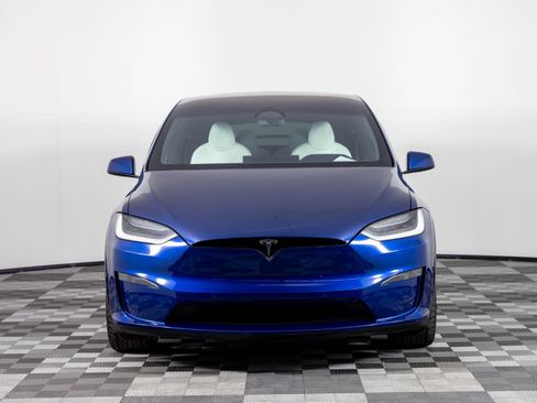 Used 2023 Tesla Model X Plaid image 12