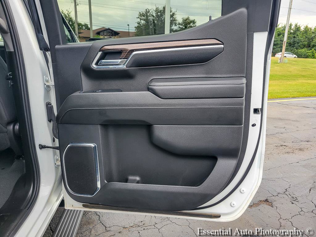 Certified 2024 Chevrolet Silverado 1500 LT AWD/4WD image 24