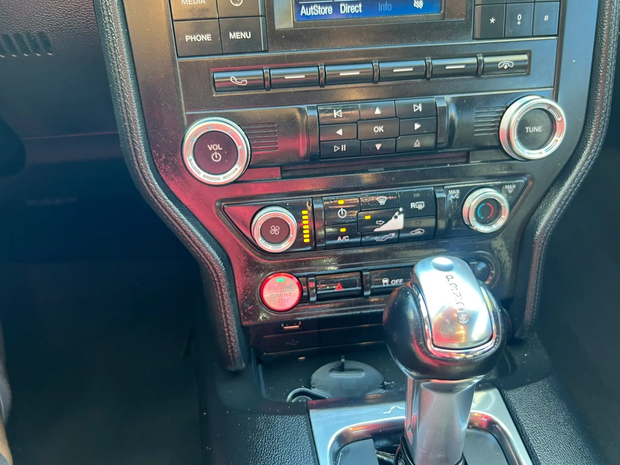 Used 2018 Ford Mustang Coupe RWD image 22