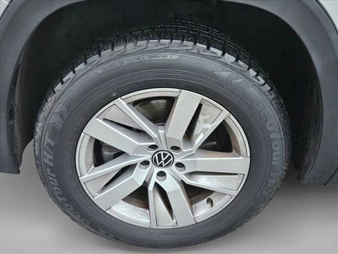 Used 2021 Volkswagen Atlas S image 4