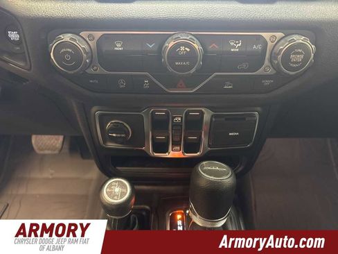 New 2026 Jeep Gladiator Sport image 18