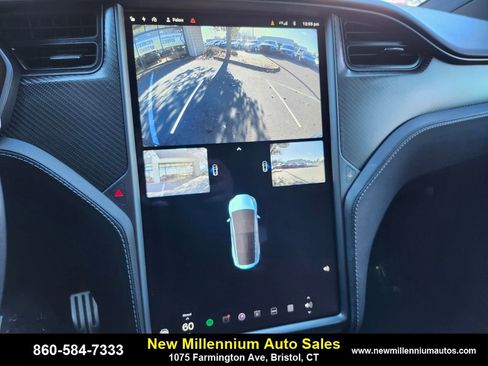 Used 2019 Tesla Model X Performance image 23