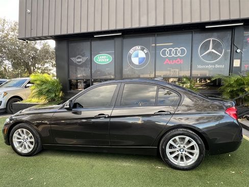 Used 2016 BMW 320i Sedan image 7