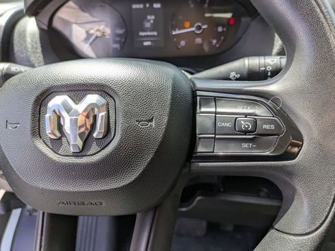 Used 2023 RAM ProMaster 2500 FWD image 17