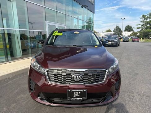 Used 2020 Kia Sorento S AWD/4WD image 9