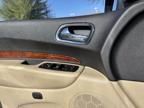 Used 2014 Dodge Durango Citadel w/ Mopar Chrome Appearance Group image 20