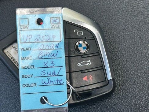 Used 2024 BMW X3 sDrive30i RWD image 47