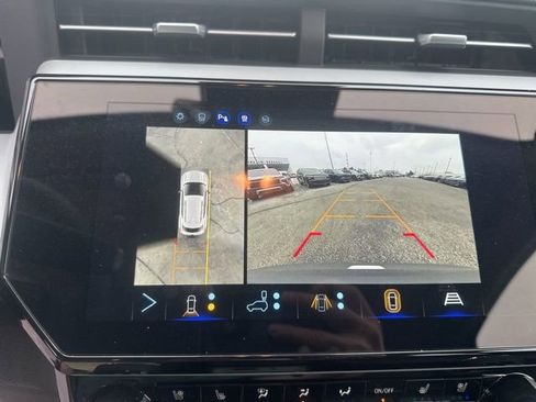 New 2027 Chevrolet Bolt RS w/ Technology Package FWD image 24