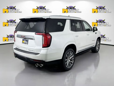 Used 2021 GMC Yukon Denali w/ Denali Premium Package AWD/4WD image 5