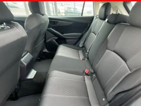 Used 2019 Subaru Impreza 2.0i AWD/4WD image 4