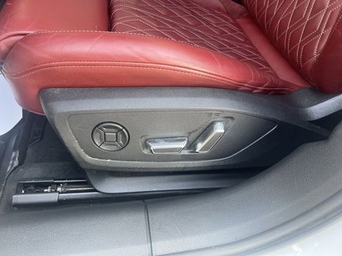 Used 2022 Audi S6 Premium Plus image 26