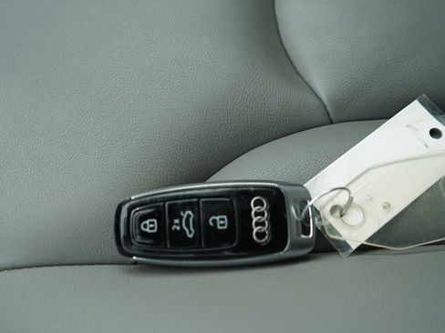 Used 2024 Audi Q7 2.0T Premium Plus image 40