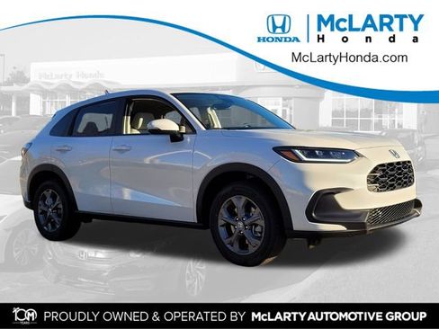 New 2026 Honda HR-V LX image 1