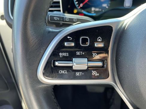 Used 2022 Mercedes-Benz GLE 350 4MATIC image 23