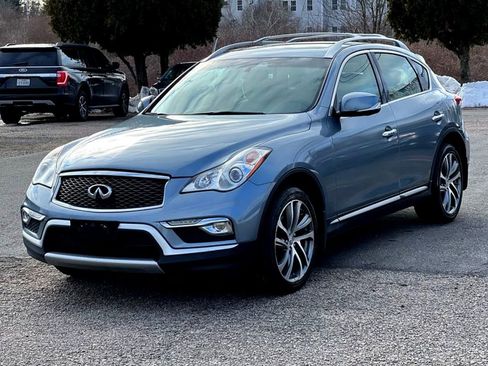 Used 2017 INFINITI QX50 AWD w/ Technology Package image 3
