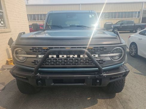 Used 2022 Ford Bronco Badlands w/ Sasquatch Package AWD/4WD image 3