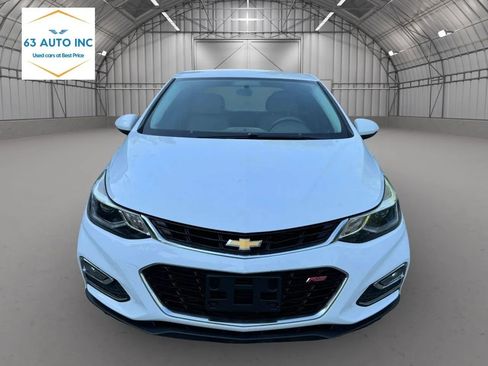 Used 2016 Chevrolet Cruze LT w/ RS Package FWD image 8