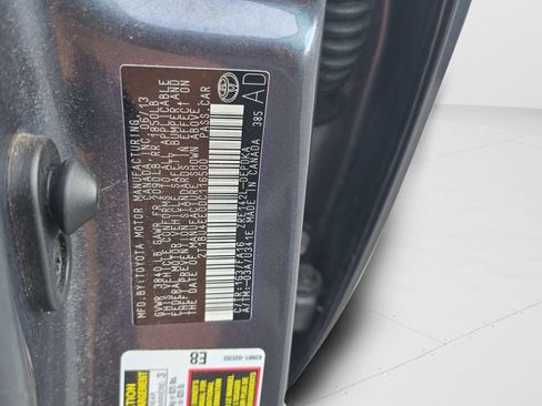 Used 2013 Toyota Corolla L FWD image 24