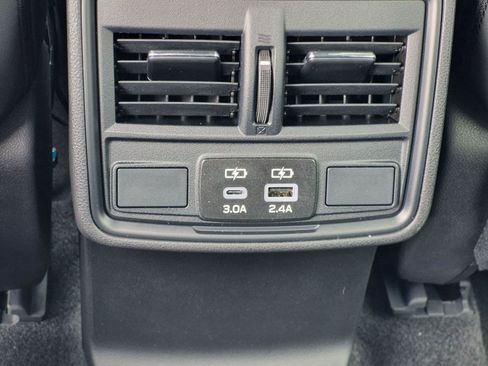 New 2026 Subaru Forester Premium AWD/4WD image 34