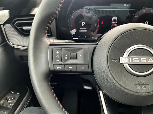 Used 2025 Nissan Kicks SR w/ SR Premium Package image 23