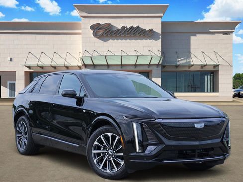 New 2026 Cadillac Lyriq Sport w/ LPO, Floor Liner Package RWD image 1