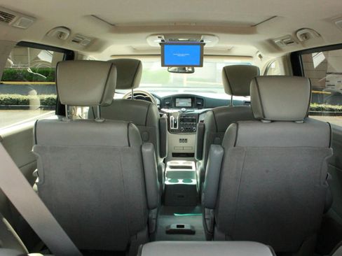 Used 2014 Nissan Quest SL FWD image 30