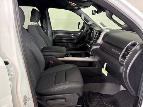 New 2026 RAM 1500 Big Horn w/ Night Edition AWD/4WD image 16