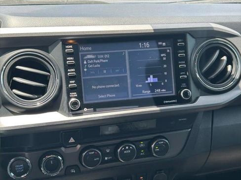 Certified 2023 Toyota Tacoma TRD Off-Road w/ Technology Package AWD/4WD image 20