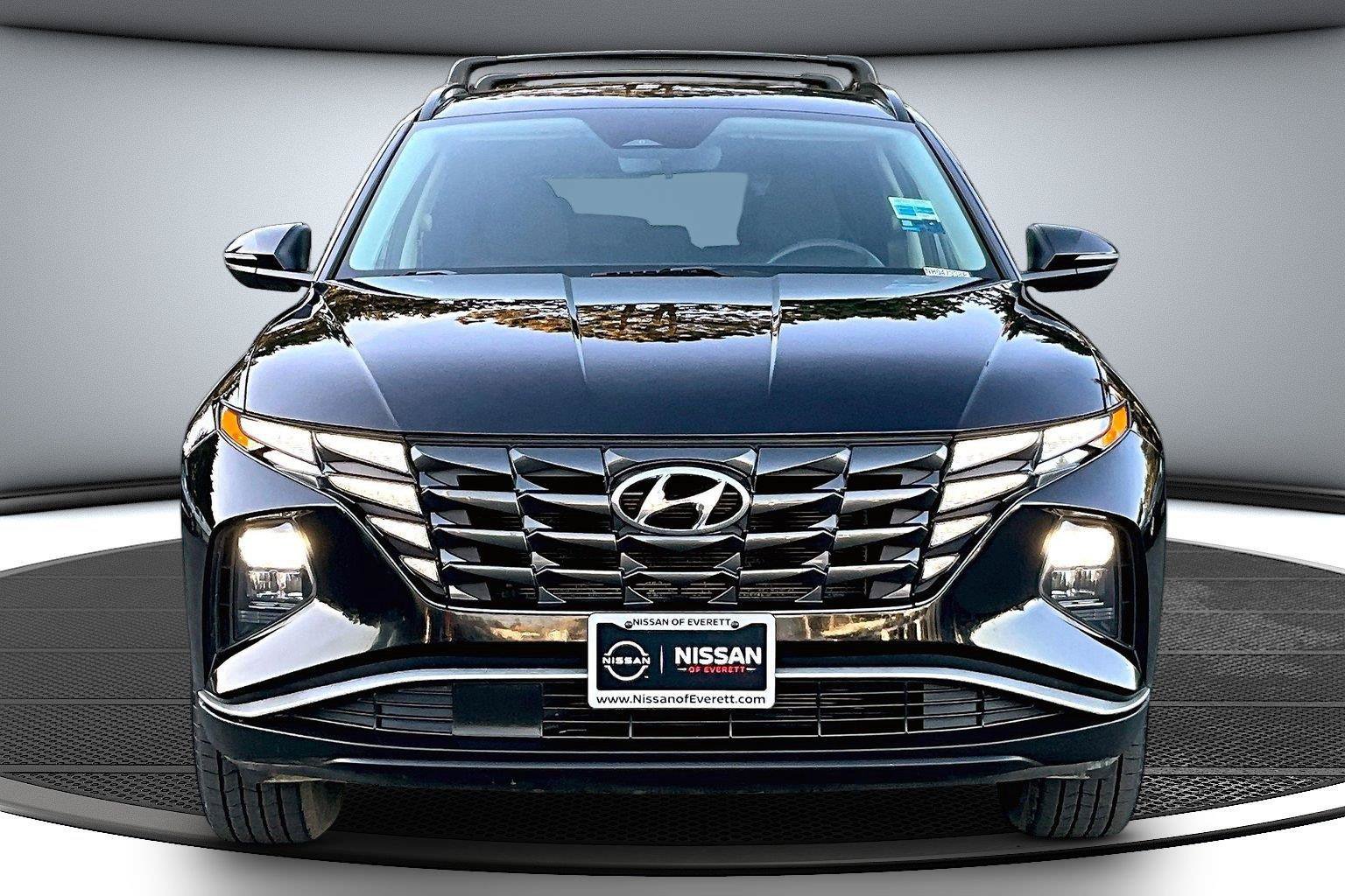 Used 2022 Hyundai Tucson SEL w/ Winter Package AWD/4WD image 3
