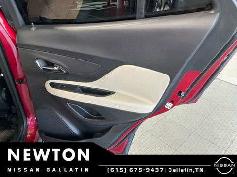 Used 2018 Buick Encore Sport Touring FWD image 40